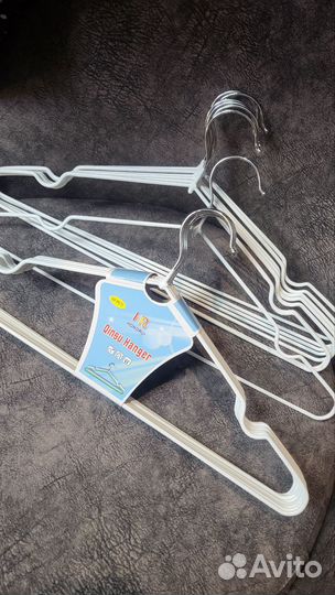 Вешалки плечики