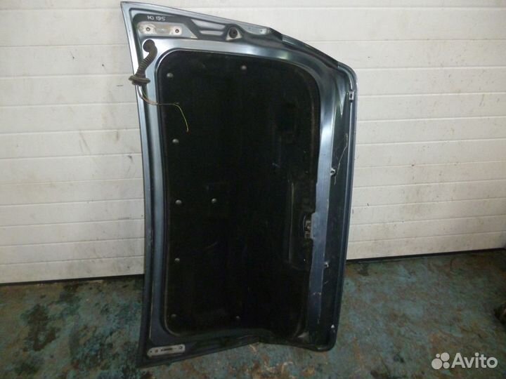 Крышка багажника Пежо 407 седан