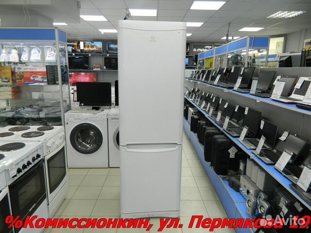 Холодильник Indesit