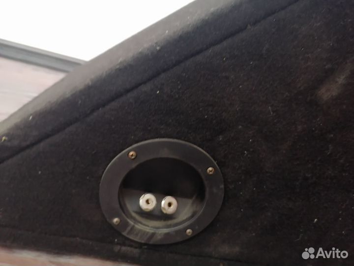 Продам subwoofer