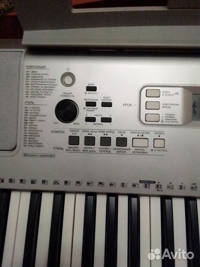 Синтезатор Yamaha YPT-360