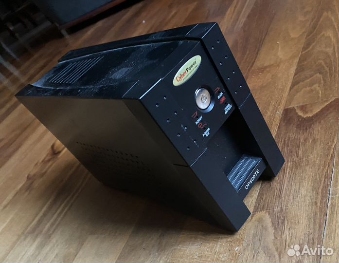 Источник бесперебойного питания ибп для пк