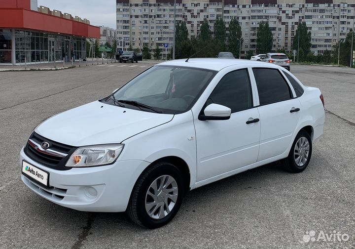 LADA Granta 1.6 МТ, 2015, 127 000 км