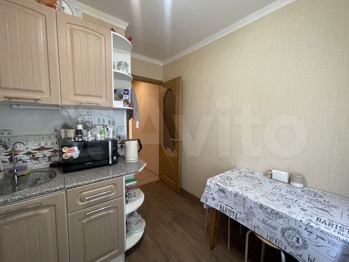 3-к. квартира, 55 м², 3/9 эт.