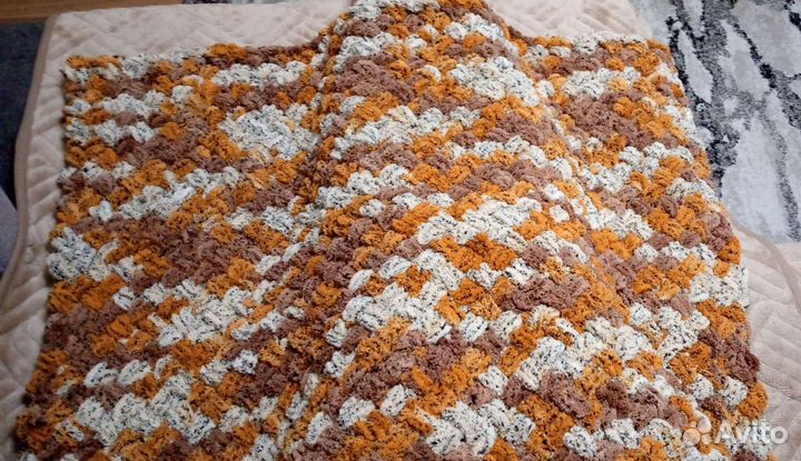 Плед ручной вязки