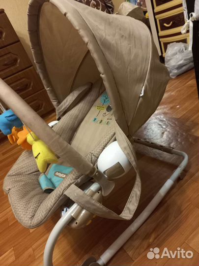 Шезлонг детский