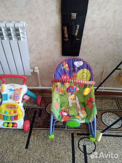 Шезлонг детский