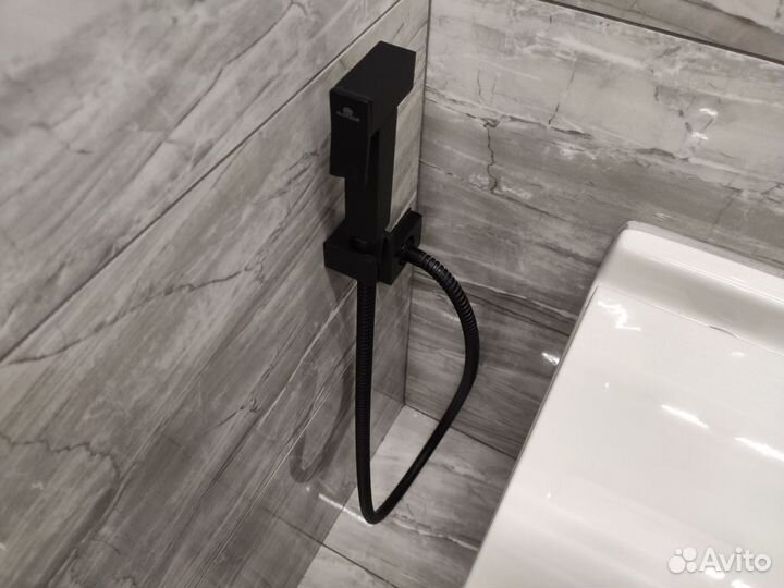 Установка унитаза. Сантехник. Мастер на час