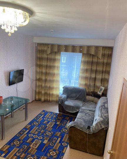 2-к. квартира, 50 м², 1/3 эт.