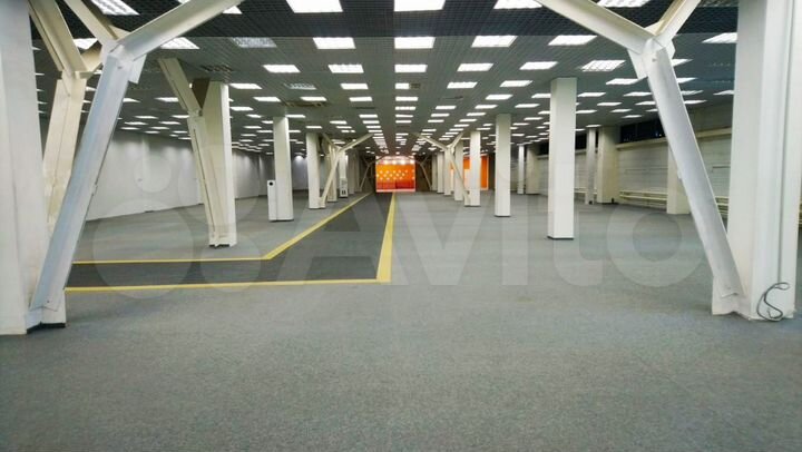 Торговая площадь, 1500 м²