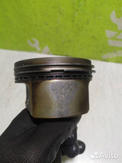 Поршень с шатуном Мерседес Бенз 163 М класс 98-04