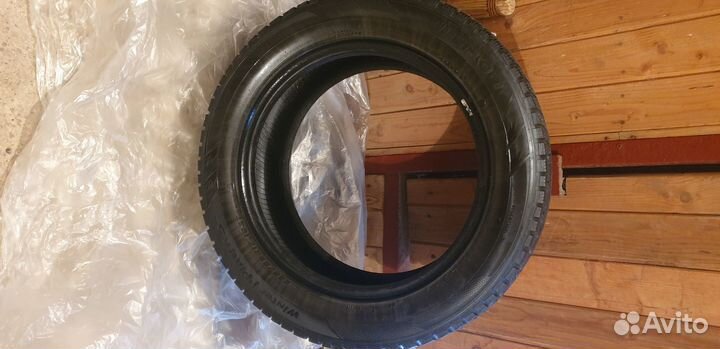 Hankook Winter I'Pike RS2 W429 235/55 R17 103T