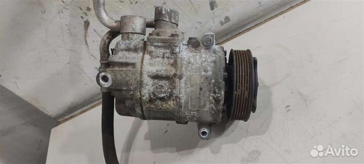 Компрессор кондиционера 1K0820803S Volkswagen Cadd