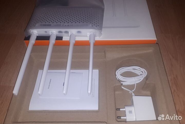 Wi-Fi роутер Xiaomi Mi Router 4A Gigabit Edition