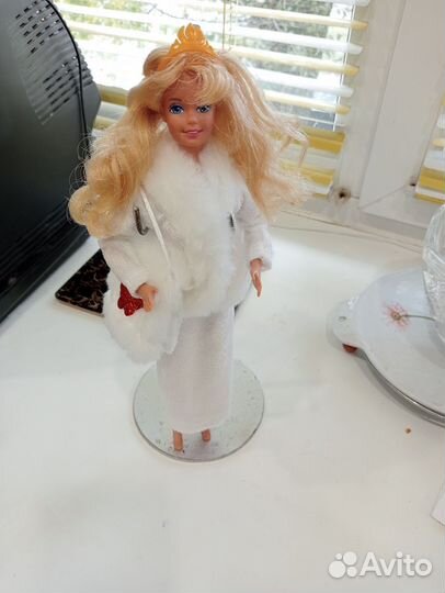 Кукла барби