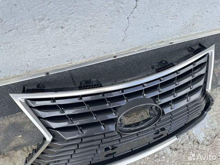 Решетка радиатора Лексус Lexus NX