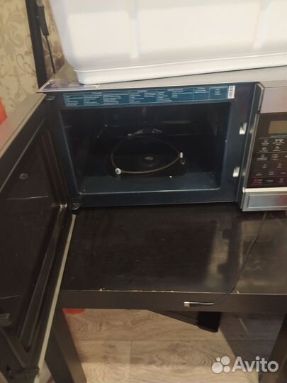 Микроволновая печь Samsung на запчасти
