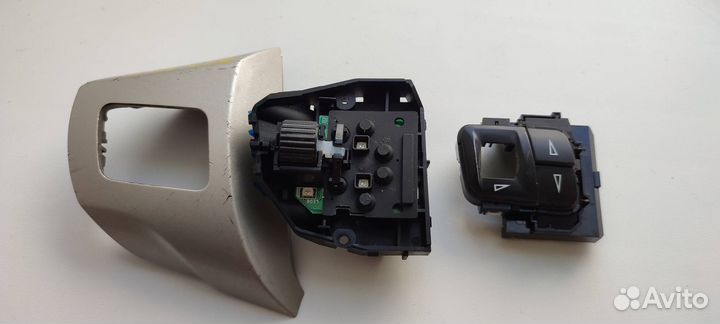 Кнопки руля Opel Corsa D