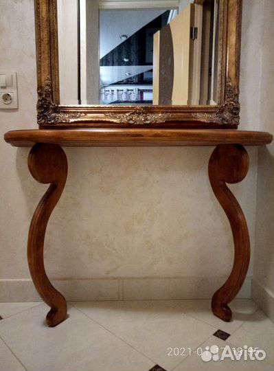 Консольный столик