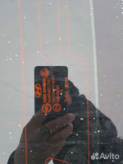 Стекло заднее Хендай Соната 6 YD 2010