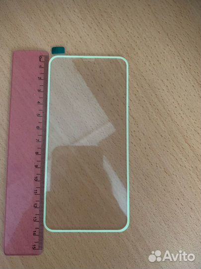 Защитное стекло для айфона светящееся