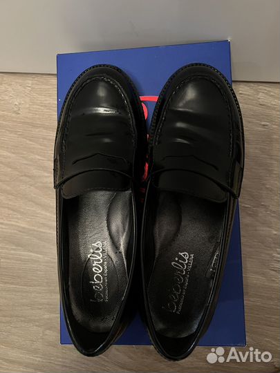 Туфли на девочку 34 размер