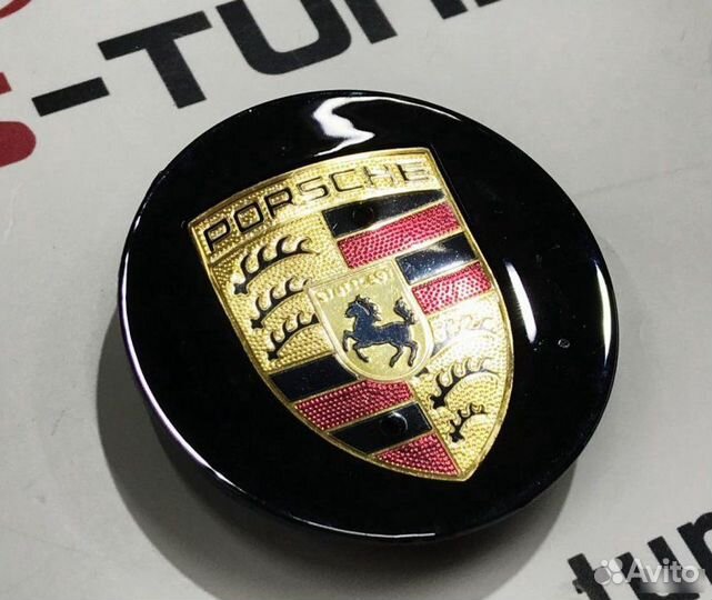 Колпачок в ступицу Porsche черный 76м. 1 шт