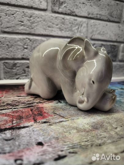 Спящий слоненок фарфор лфз, СССР