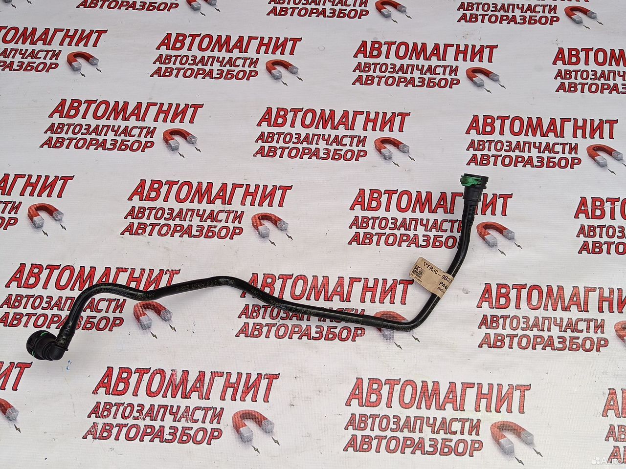 Вакуумная трубка Форд Мустанг 6