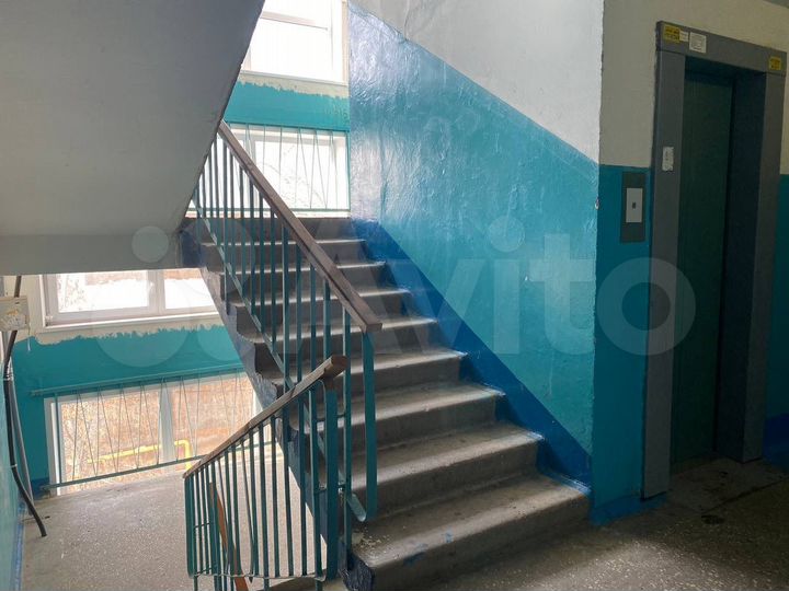 2-к. квартира, 49 м², 4/9 эт.