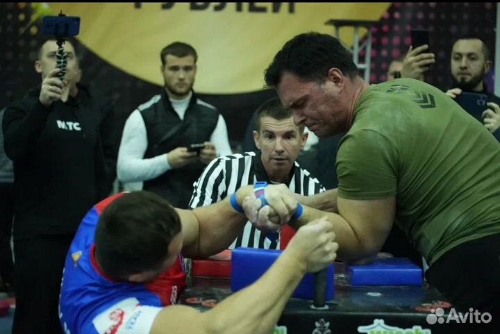 Тренер по армрестлингу