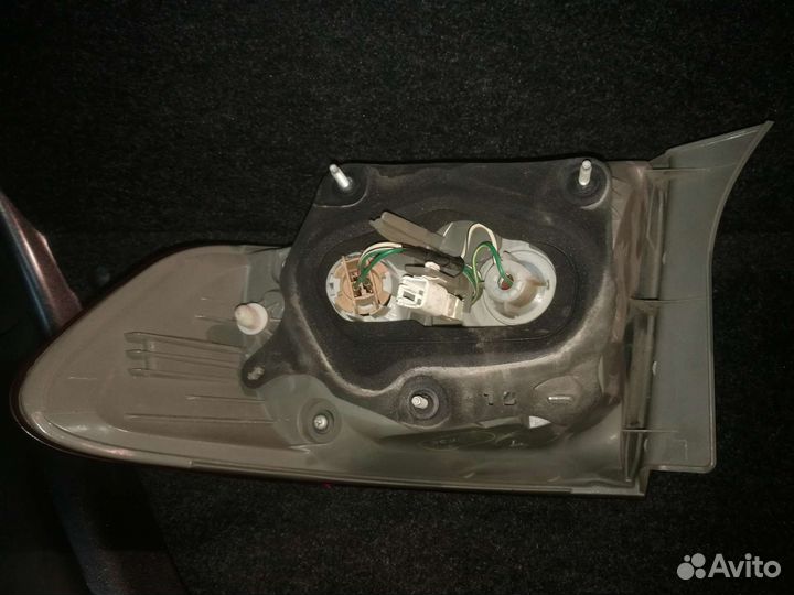 Задние фонари toyota corolla 150