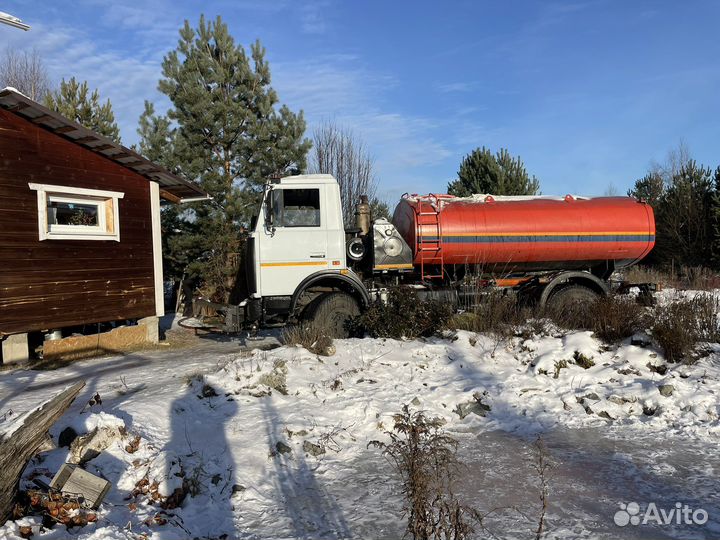 Доставка воды водовозом (питьевой и технической)