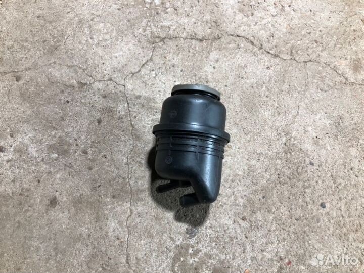 Бачок гидроусилителя руля Audi A6 C6/4F