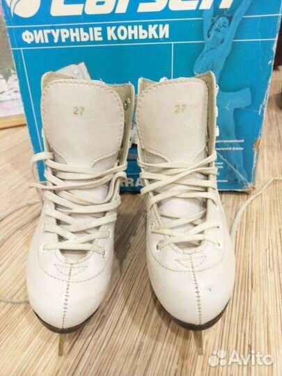Коньки фигурные Larsen 27р