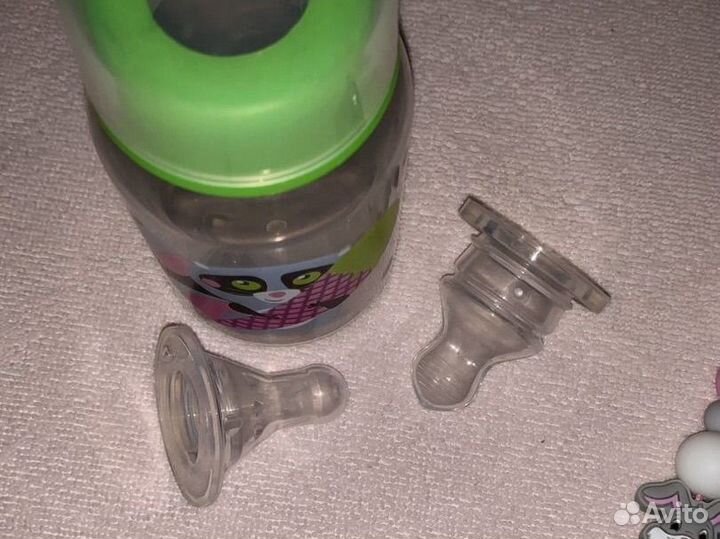 Бутылочка для кормления