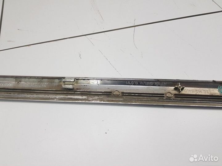 Молдинг двери задней левой (Genesis G80 I)