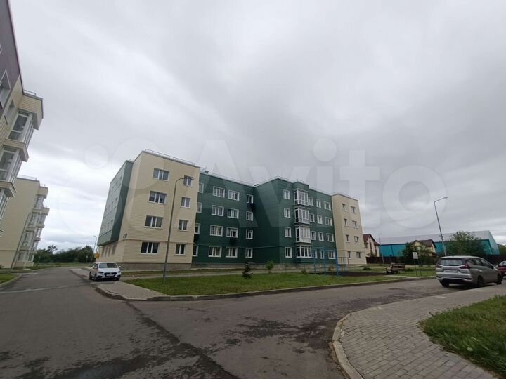 3-к. квартира, 80 м², 4/4 эт.