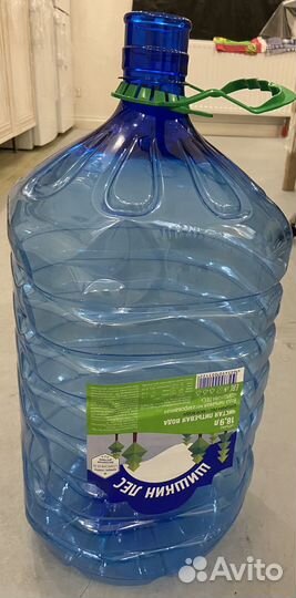 Бутыль пустая 19 л(Шишкин лес)с крышкой