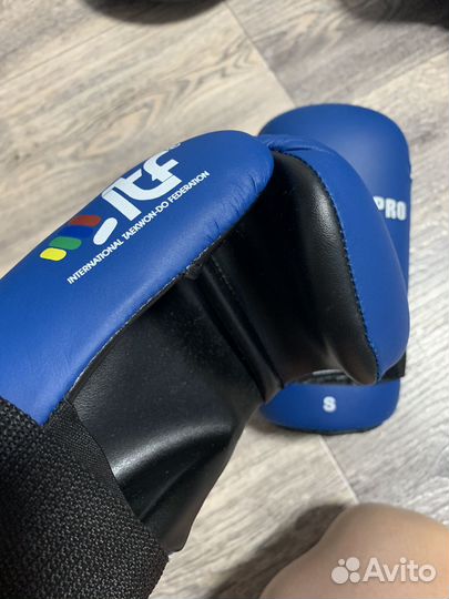 Перчатки для единоборств размер S