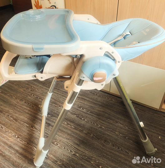Стульчик для кормления luxmom