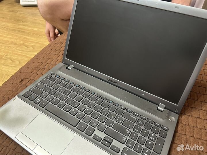 Samsung np355v5c