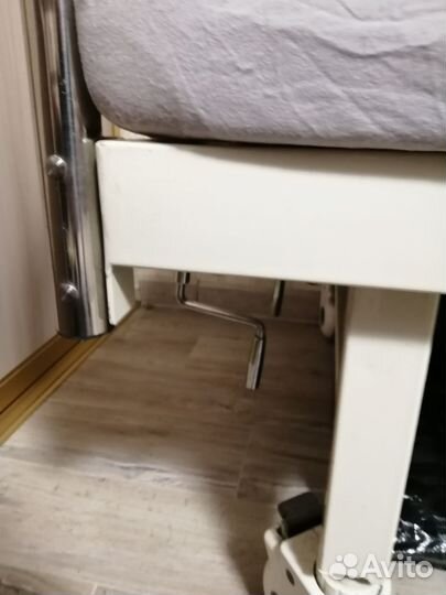 Кровать с матрасом 90 / 200 б/у