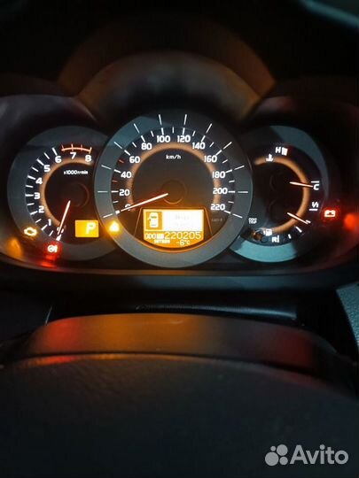 Toyota RAV4 2.0 CVT, 2011, 224 000 км