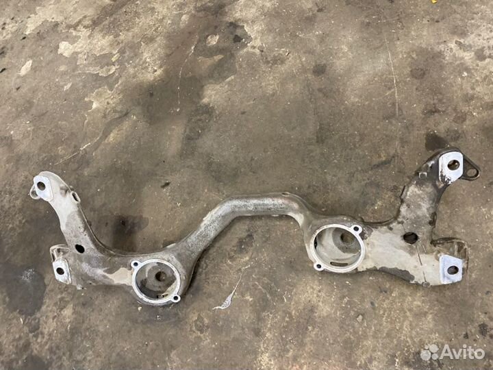 Балка подвески Porsche Cayenne Diesel 958 4 2014