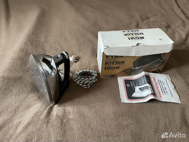 Утюг с парогенератором новый СССР 1990