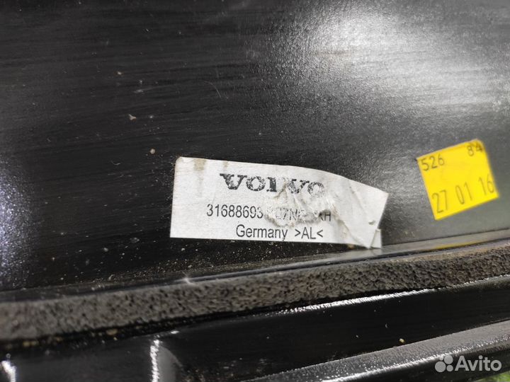 Накладка стойки двери передняя правая Volvo Xc90