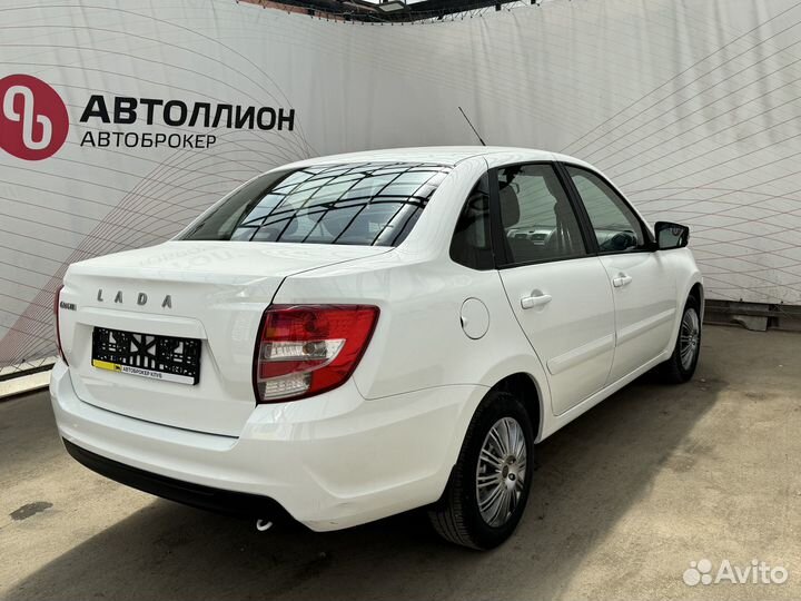 LADA Granta 1.6 AT, 2021, 136 857 км