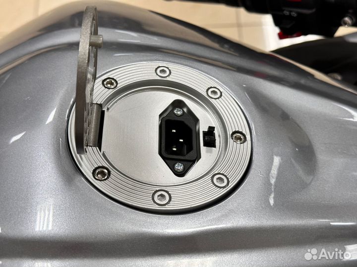 Электробайк Panigale S