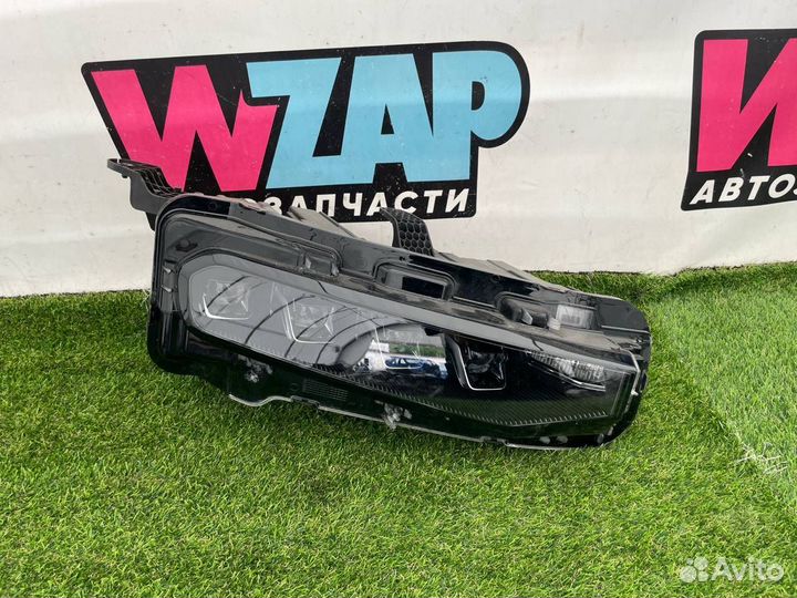 Фара правая Zeekr 001 (2021 - 2024)